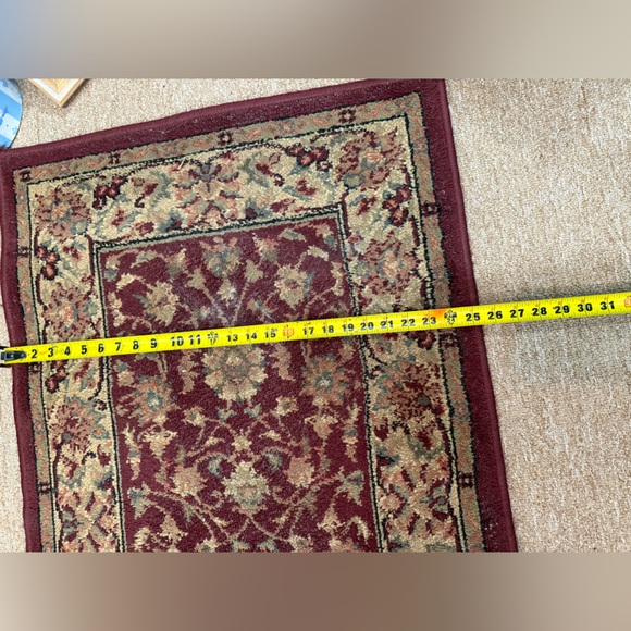 Rugs - Picture 4 of 7